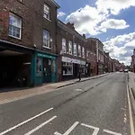 Melrose Yard-City Centre, Stunning&Spacious Apartments