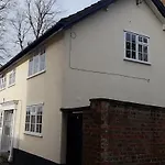 Abbots Mews