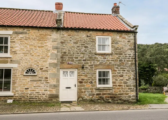Hollyside Cottage