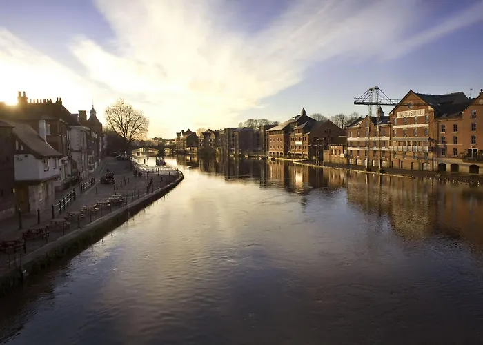 Lovely Apartment In Central York - Pass The Keys