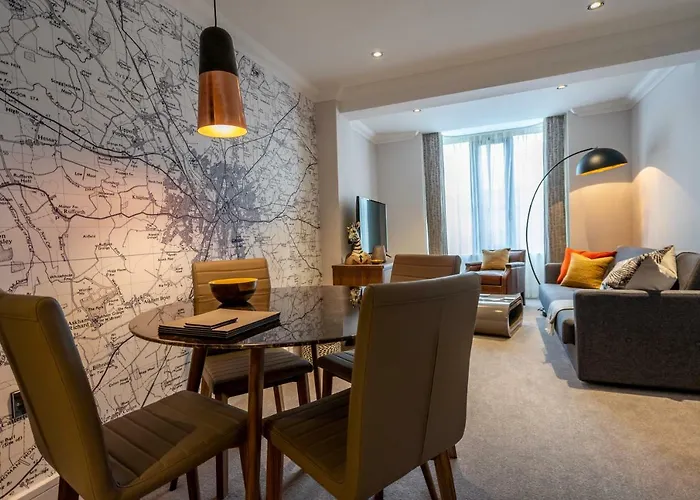 3 London Mews