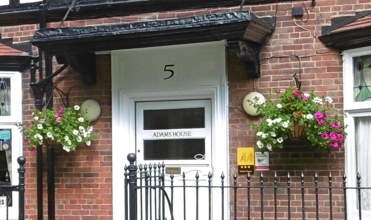 Adams House Guest house