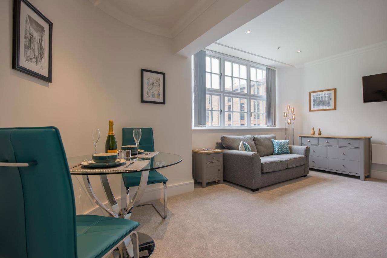 Chocolets - The Foss Apartment