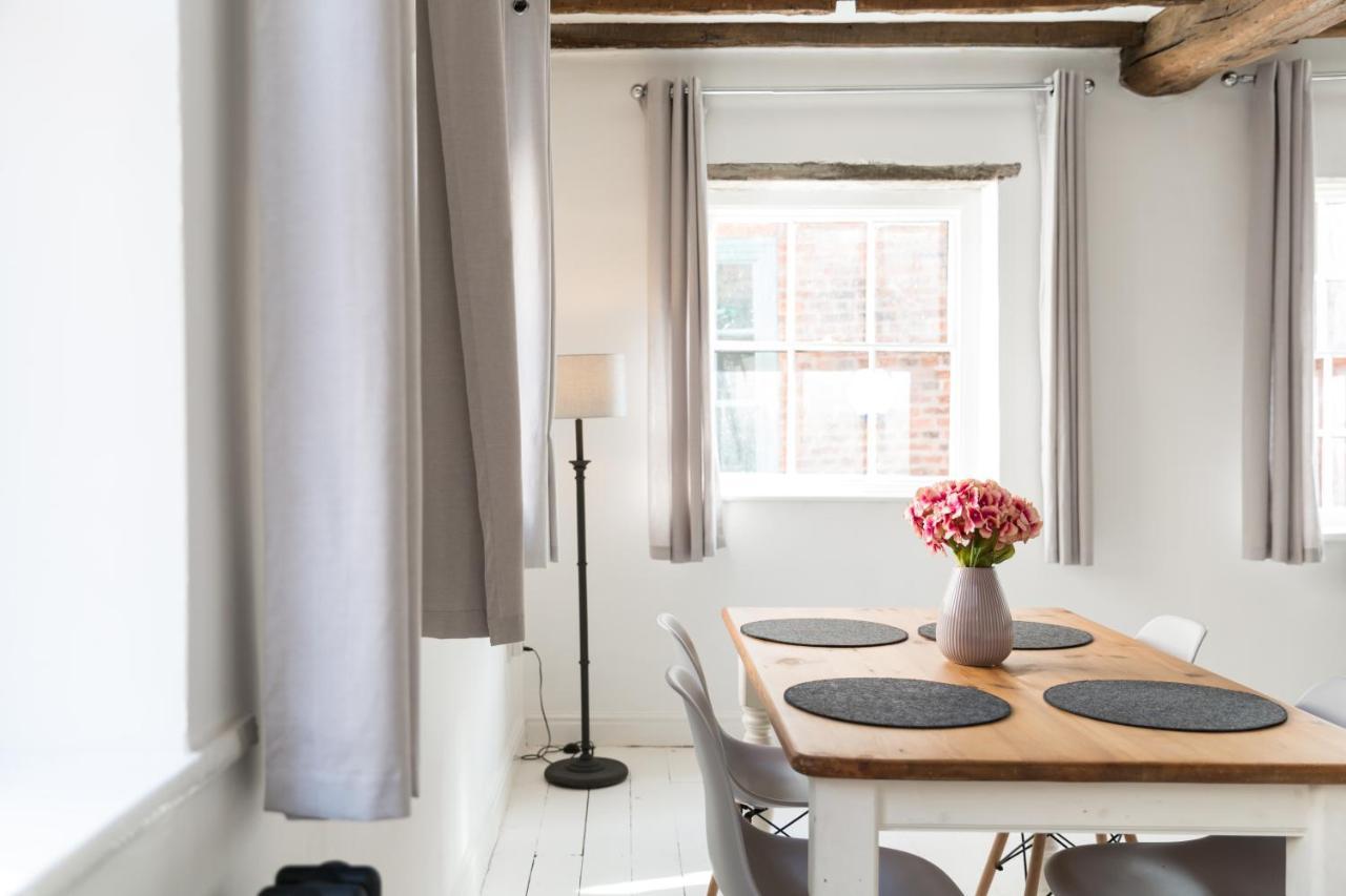 Unique - Coffee Yard Apartment *