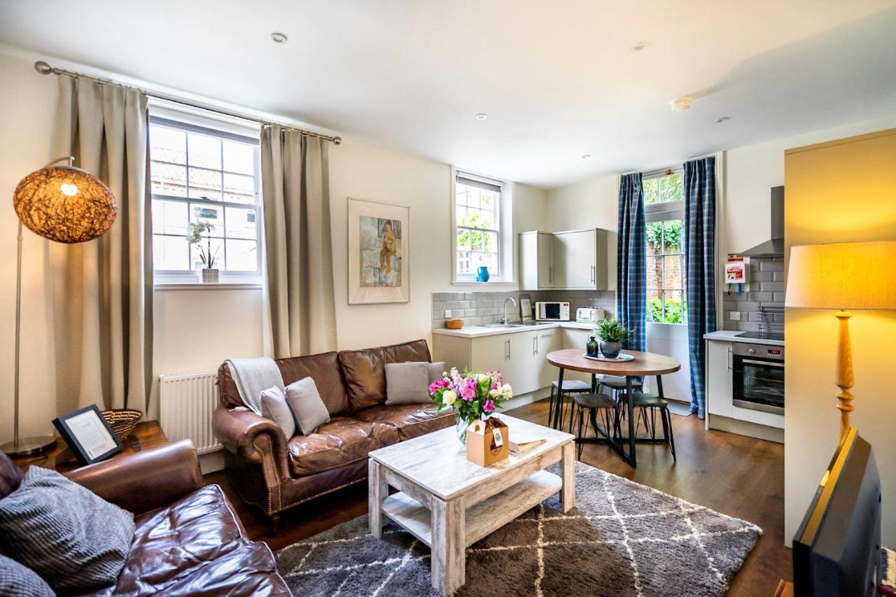 Holiday home Middlethorpe Manor - No 5 Lazy Days And Explore