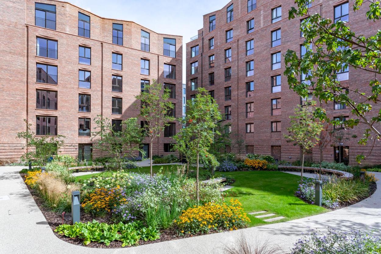 Kings Apartments, Hudson Quarter Apartment