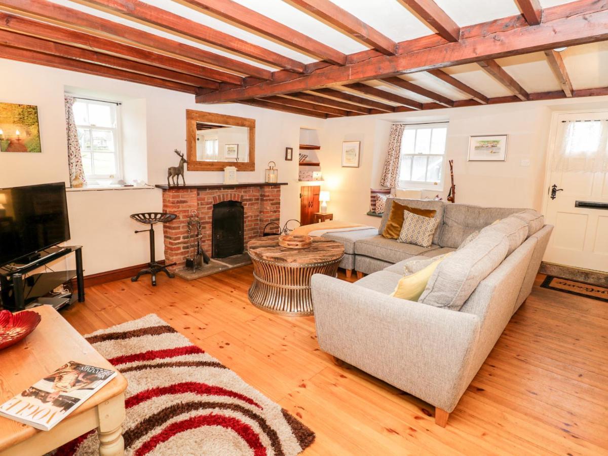 Hollyside Cottage