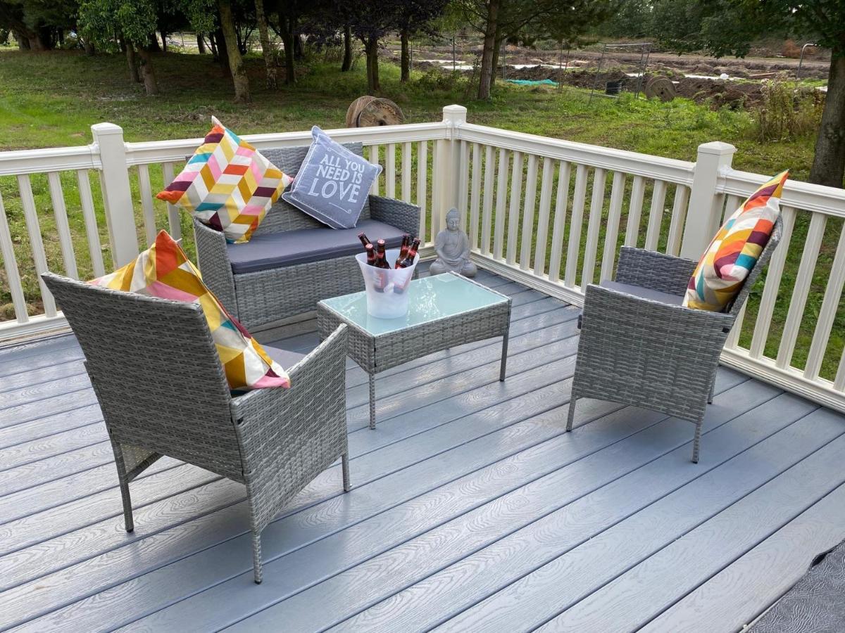 Springwood With Hot Tub Holiday home York