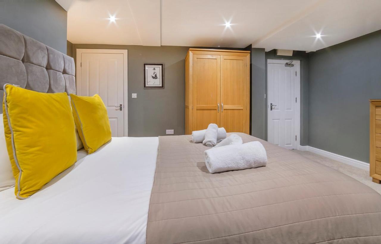 Gillygate Boutique Apartment- Stunning Centre 1 Bedroom Apartment York