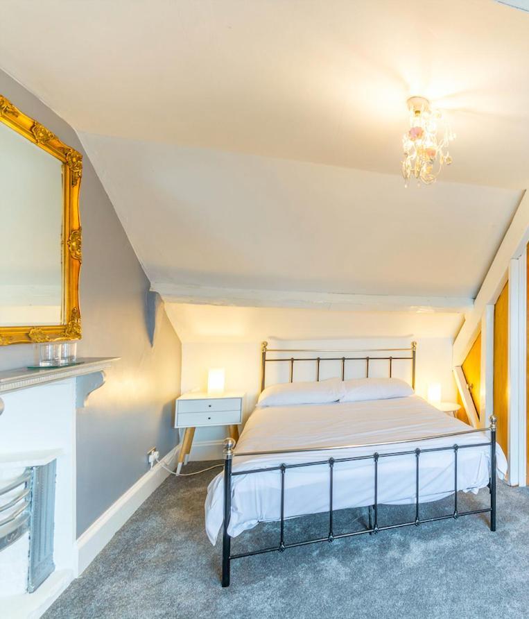 Minster Hub - 2 Min Walk 2 Minster! 3*