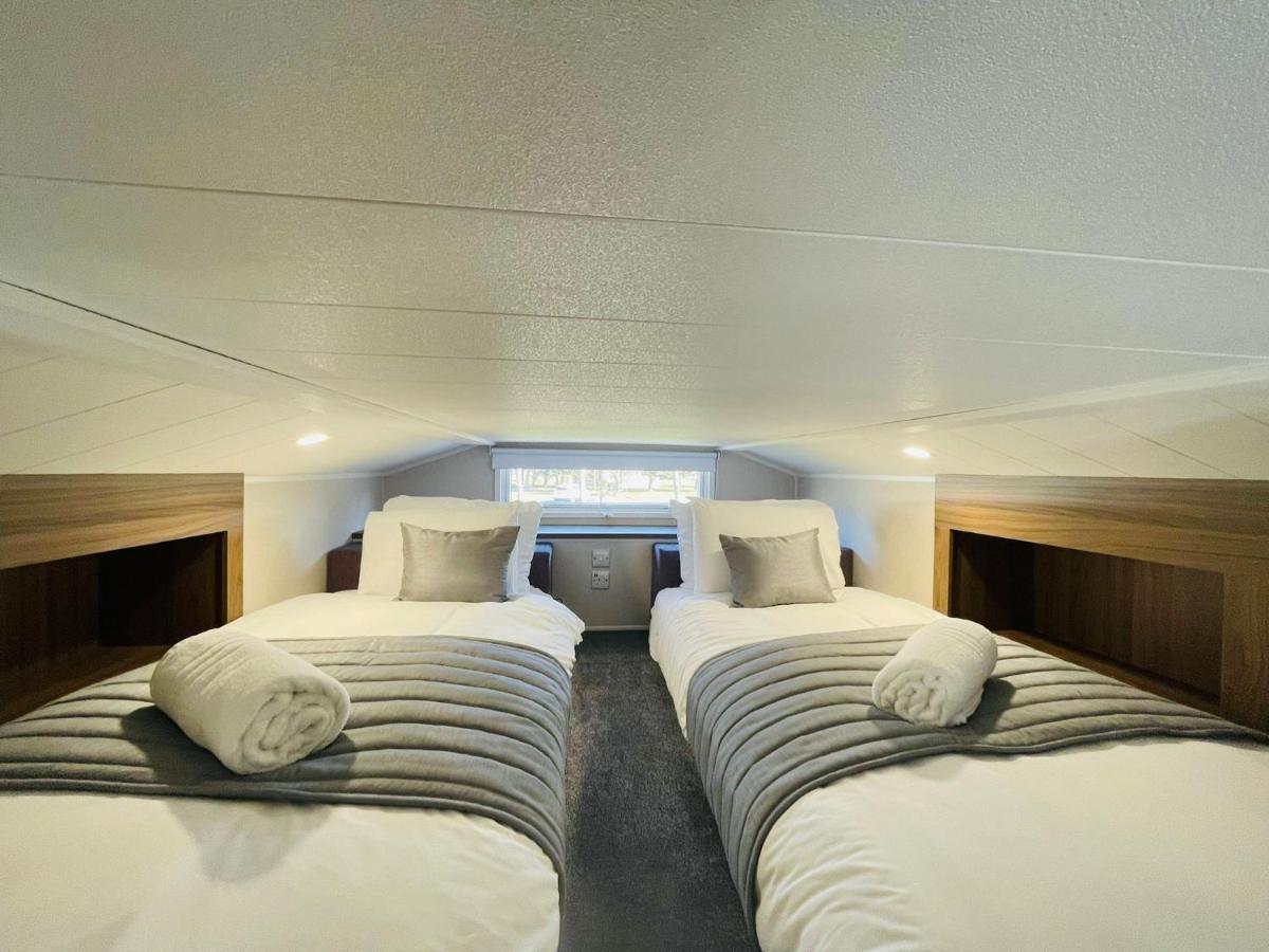 Holiday home The Hideaway With Hot Tub *