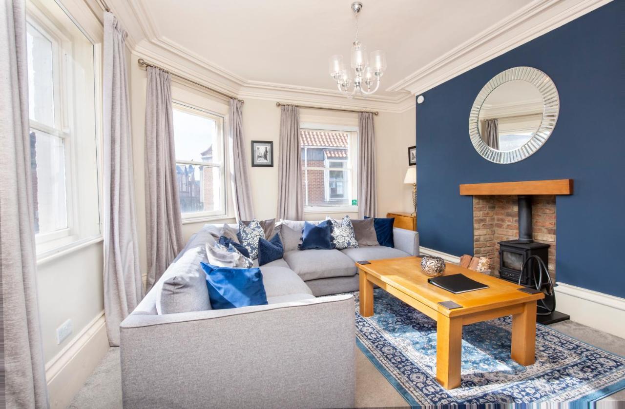 Holiday home Patrick's Pool- 4 Bedroom,4 Bathroom, Luxury Townhouse! York