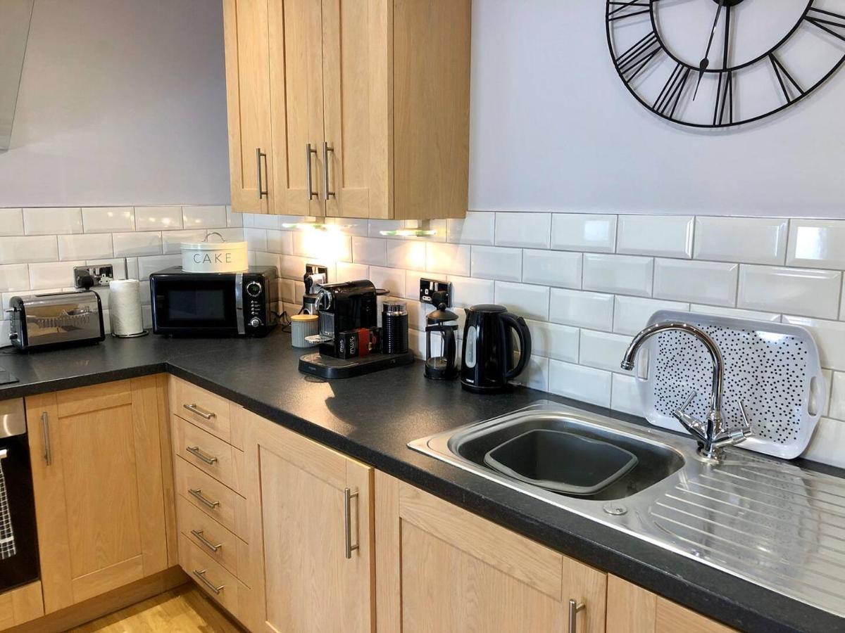 Apartment Domus, With Free Secure Parking On Site York