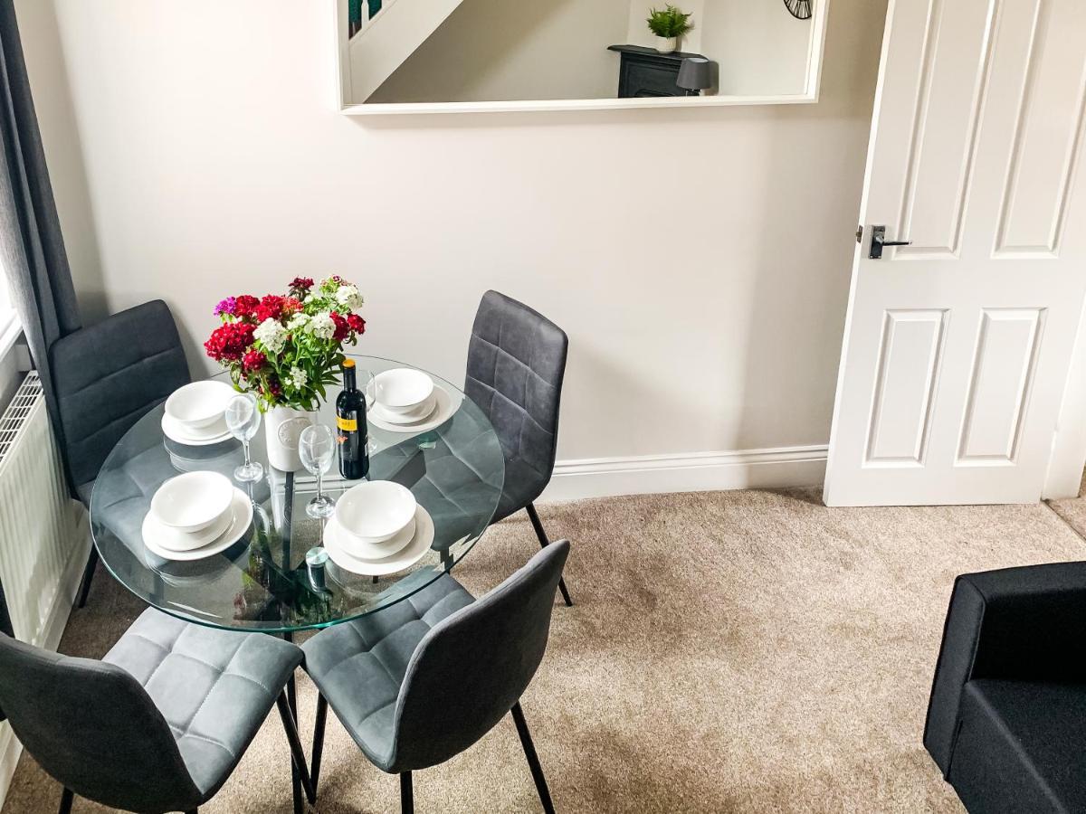 Cedar House - Quaint Victorian With Free Parking * York