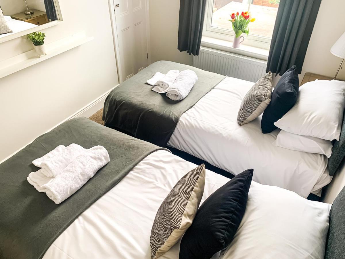 Cedar House - Quaint Victorian With Free Parking Apartment York
