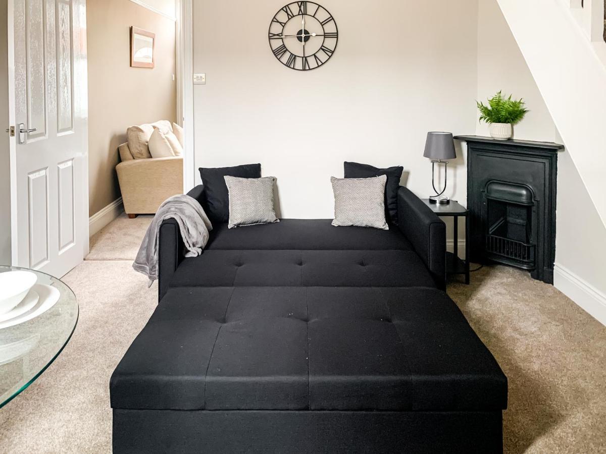 Apartment Cedar House - Quaint Victorian With Free Parking
