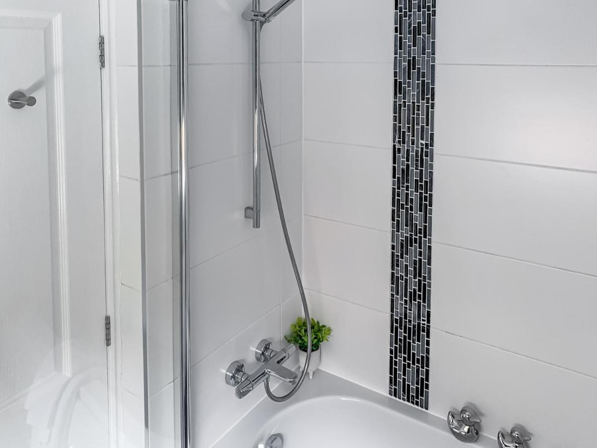 Cedar House - Quaint Victorian With Free Parking * York