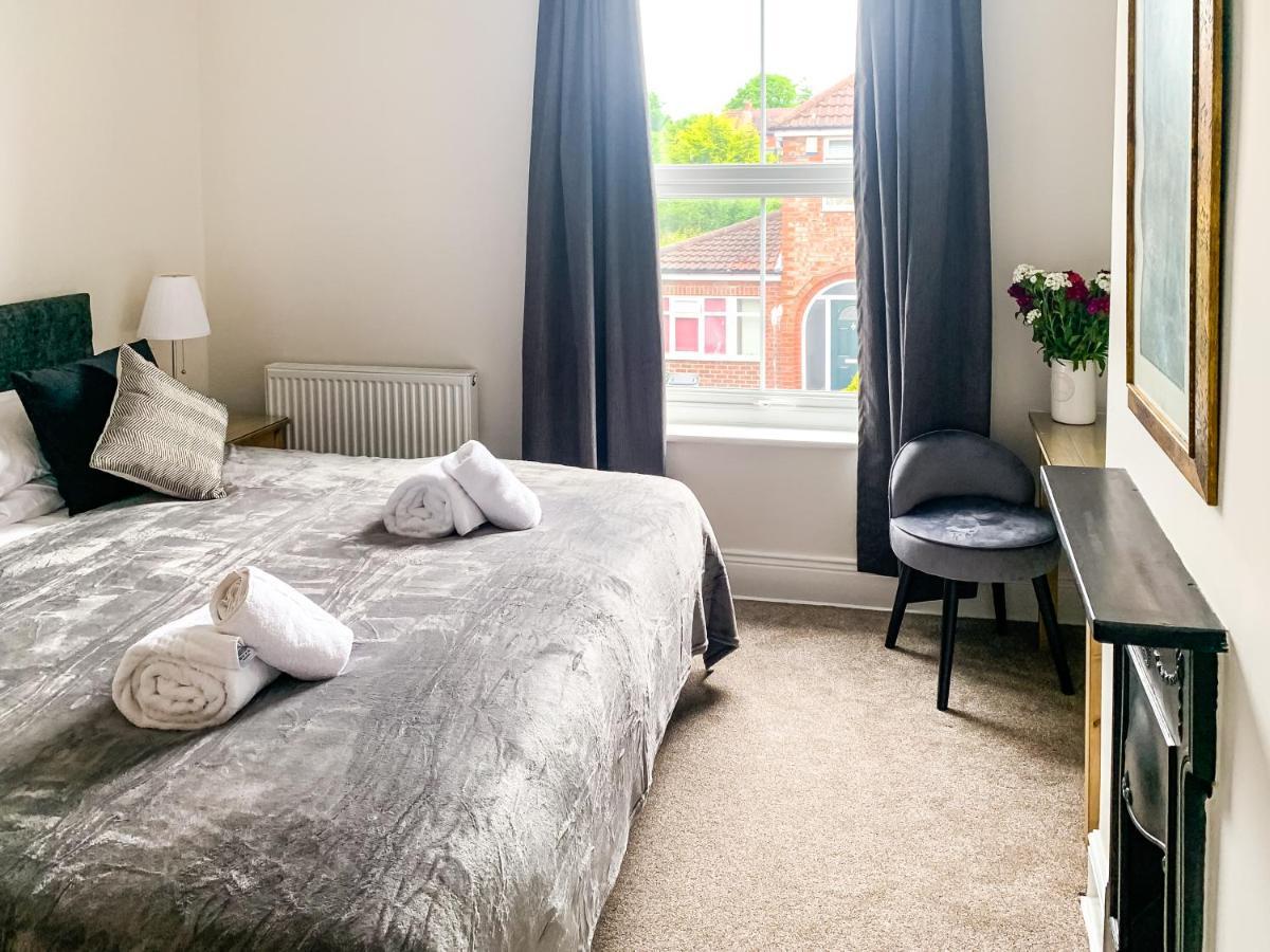 Apartment Cedar House - Quaint Victorian With Free Parking