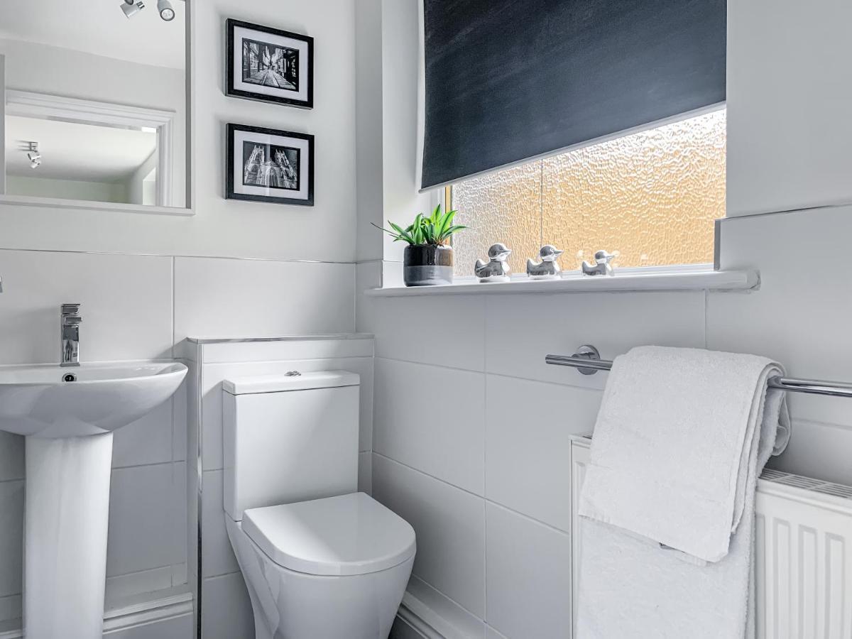 Apartment Cedar House - Quaint Victorian With Free Parking *