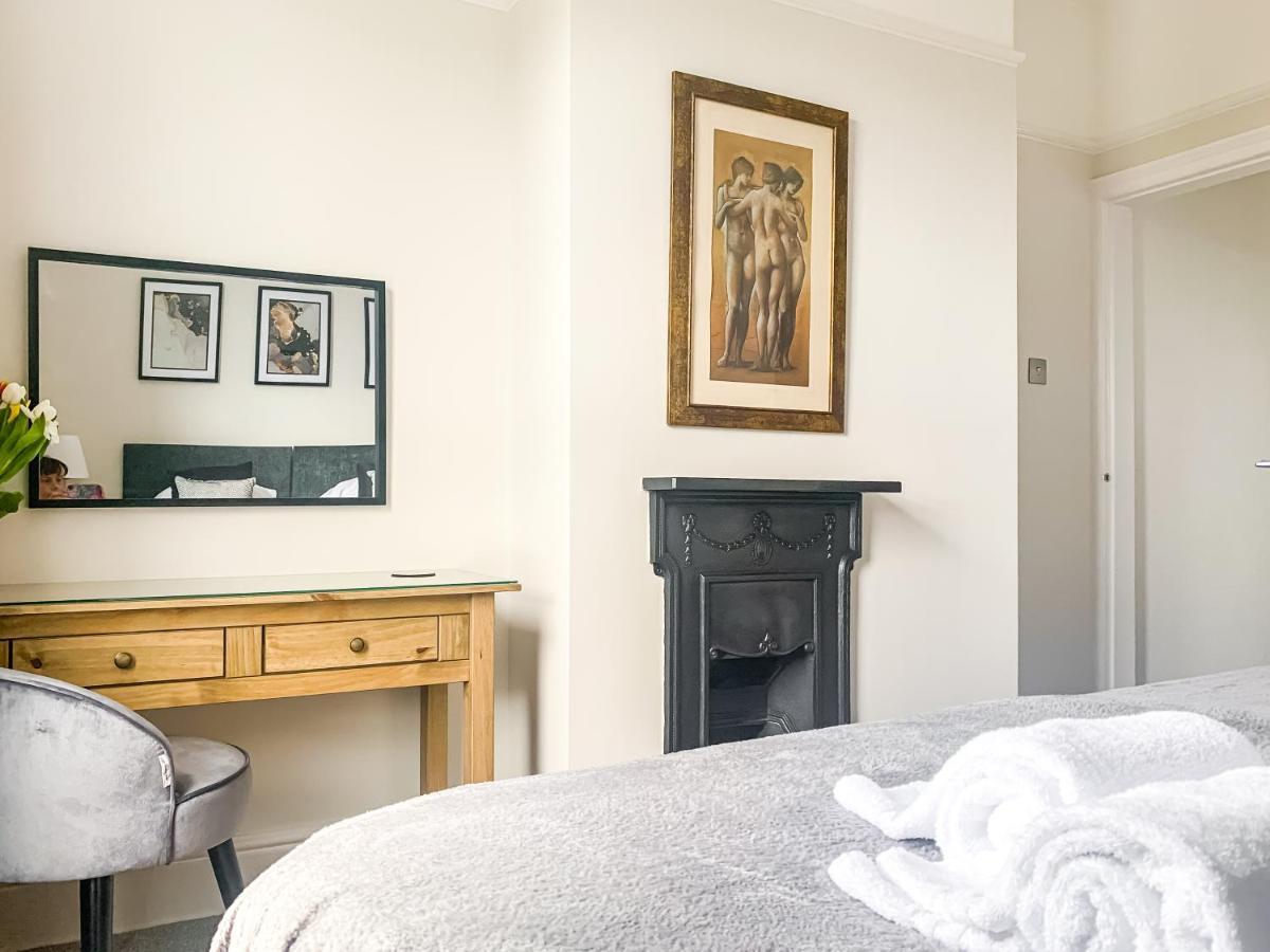Cedar House - Quaint Victorian With Free Parking Apartment York