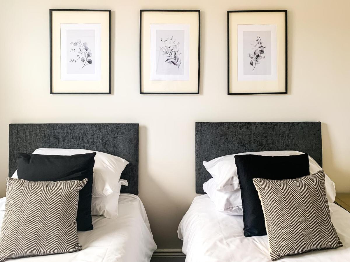 Cedar House - Quaint Victorian With Free Parking Apartment York