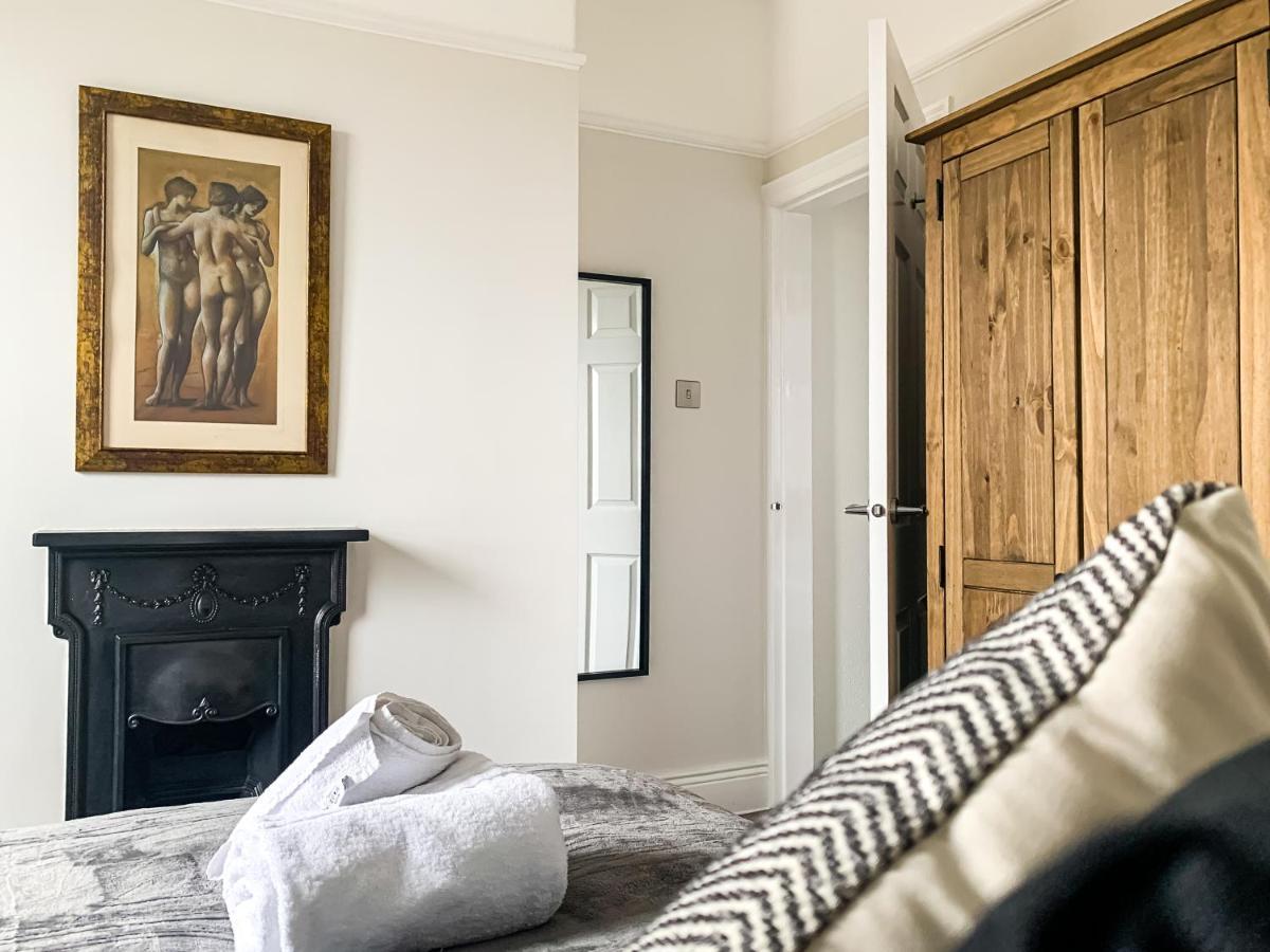 Apartment Cedar House - Quaint Victorian With Free Parking