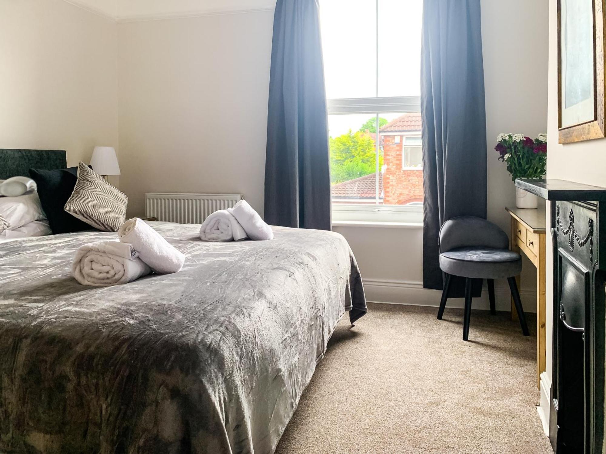 Cedar House - Quaint Victorian With Free Parking Apartment York