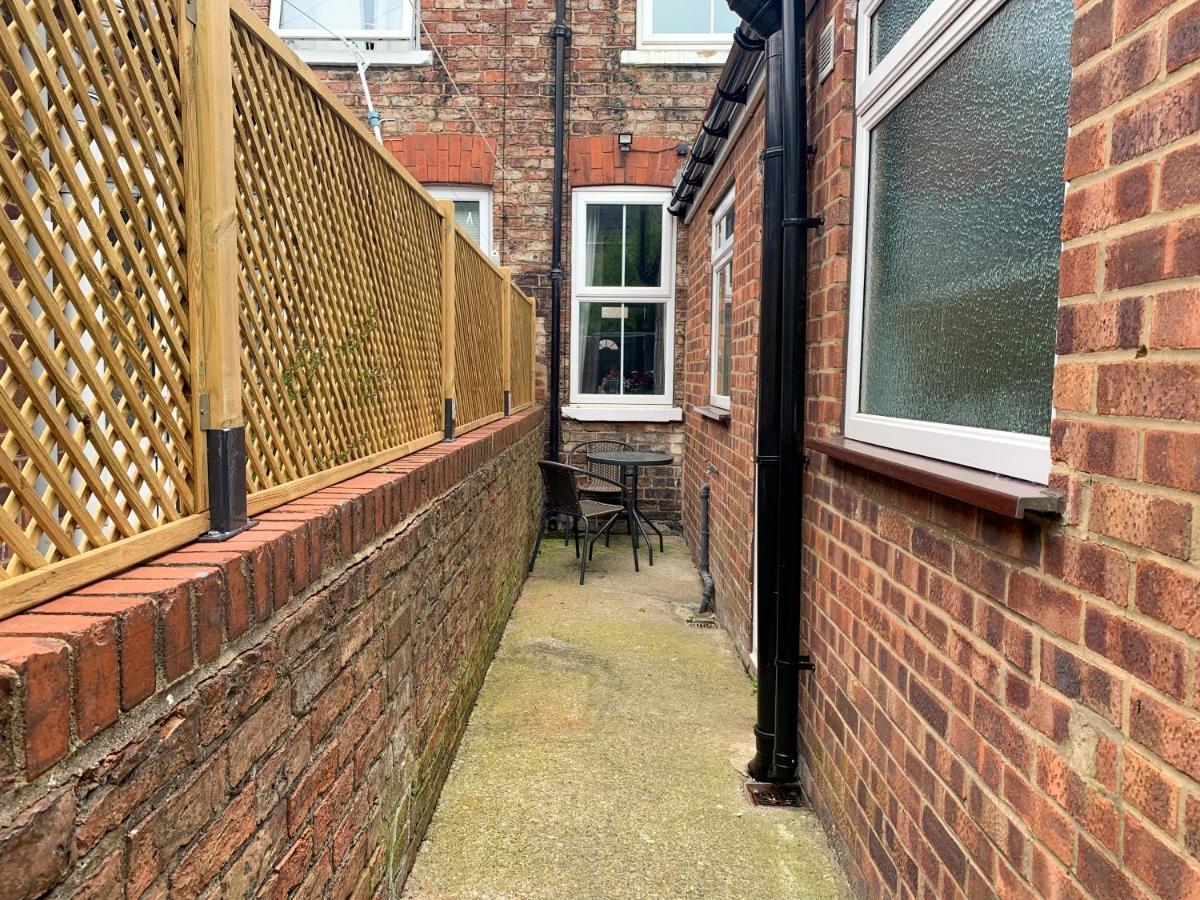 Cedar House - Quaint Victorian With Free Parking *