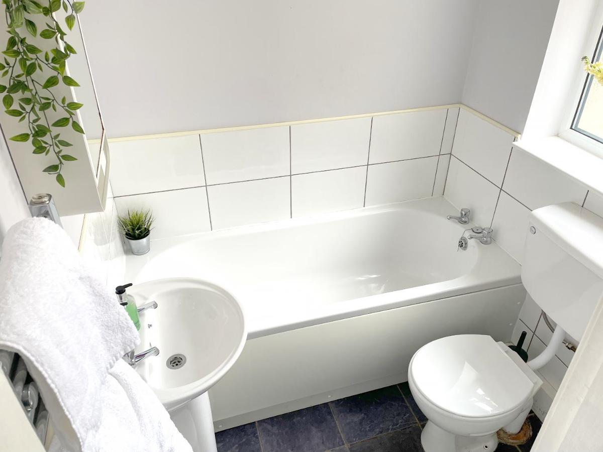 The Racecourse - Quaint Victorian With Free Parking * York