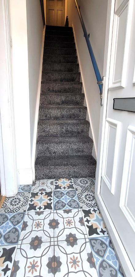 Sutherland St - 2 Bed With Free Parking Holiday home York