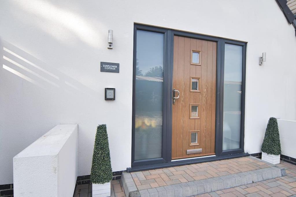 Holiday home Hoxne - Sunflower With Private Hot Tub York