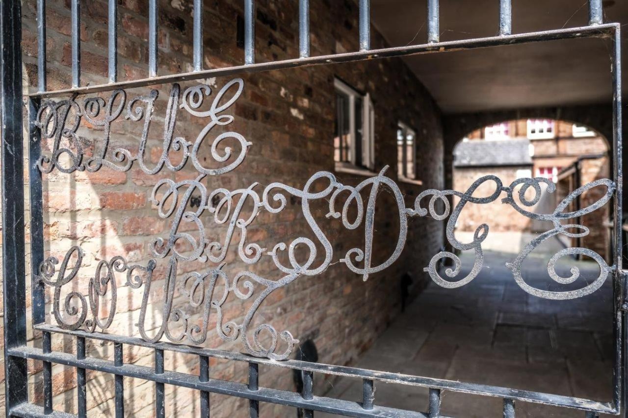 Clifford's Reach At Bluebridge Court With Free Parking Apartment York