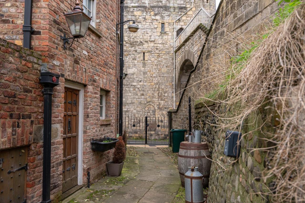Crookback House Apartment York