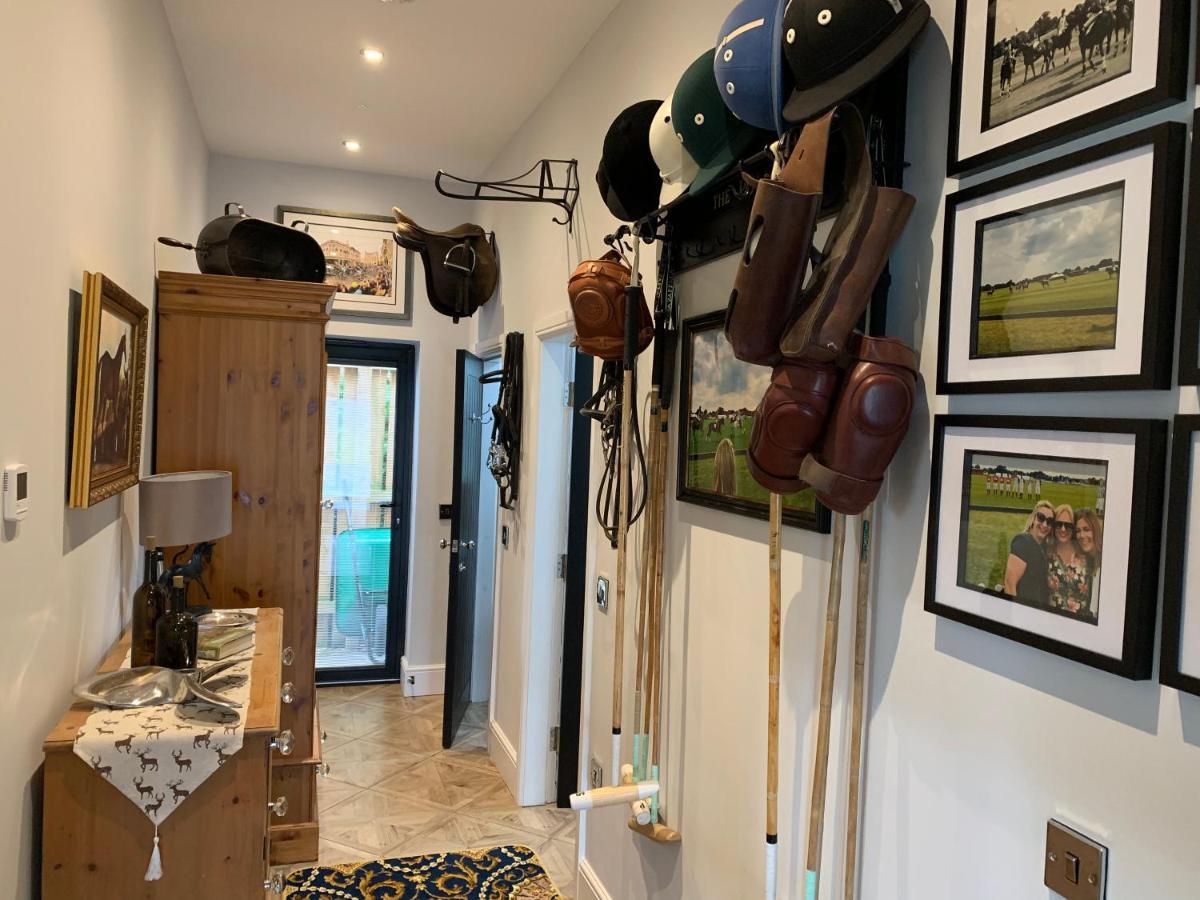 Luxury At Foot Of Yorkshire Wolds Apartment York