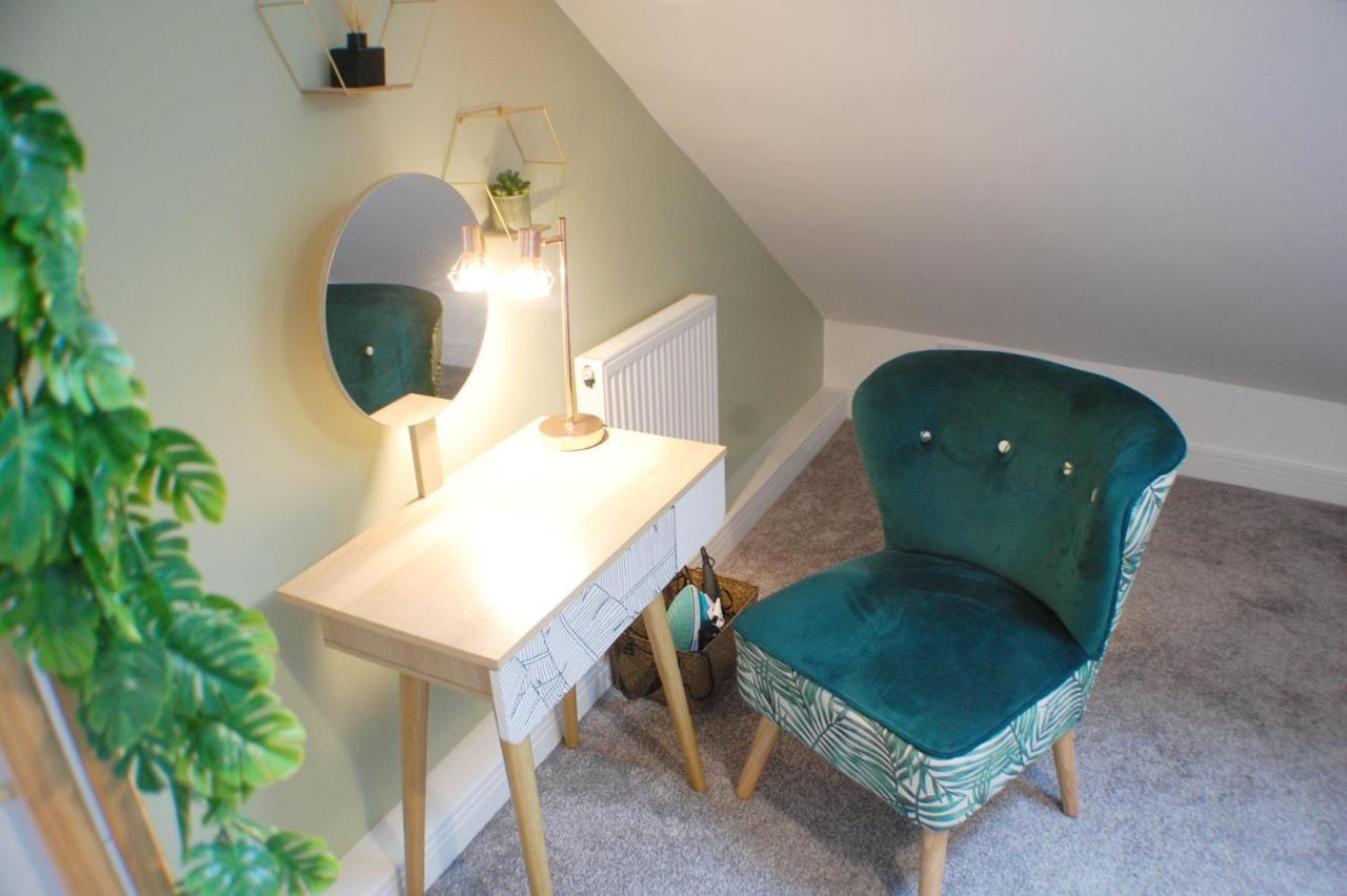 Townhouse With Private Parking Holiday home York