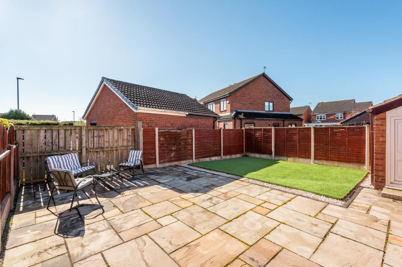 Peaceful Away From I Pass The Keys Holiday home York