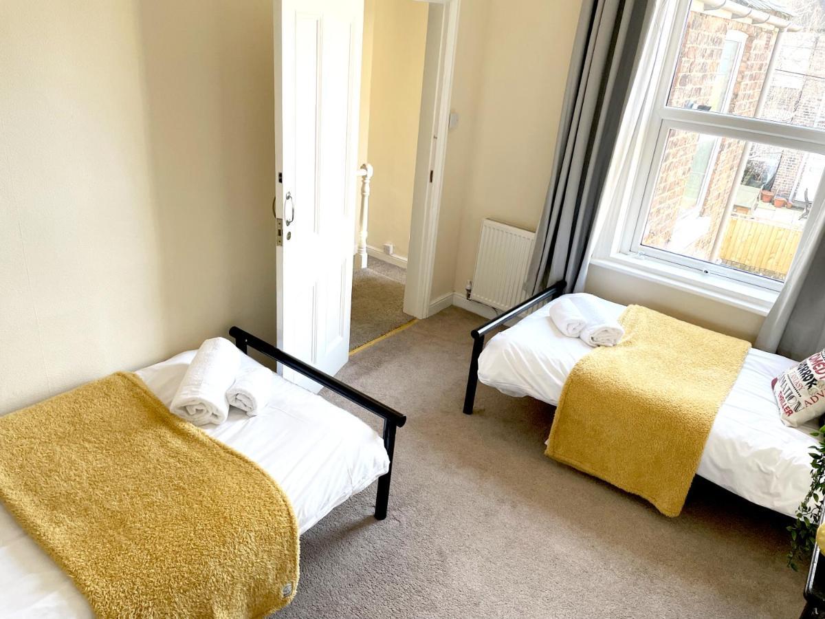 The Neville - Quaint Victorian With Free Parking Apartment *