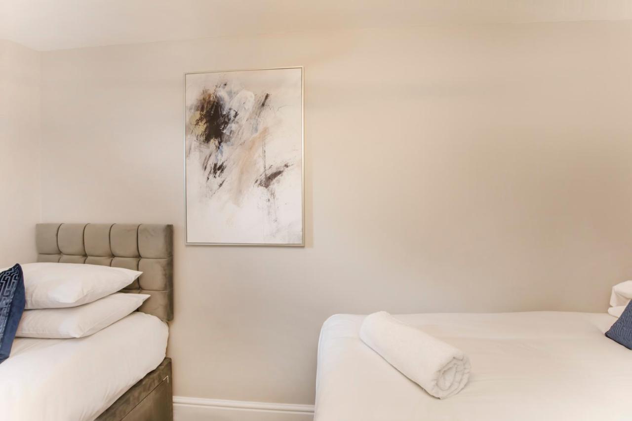 Apartment Crescent Court Modern And Luxurious *