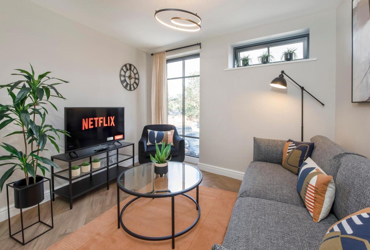 Apartment Crescent Court Modern And Luxurious *