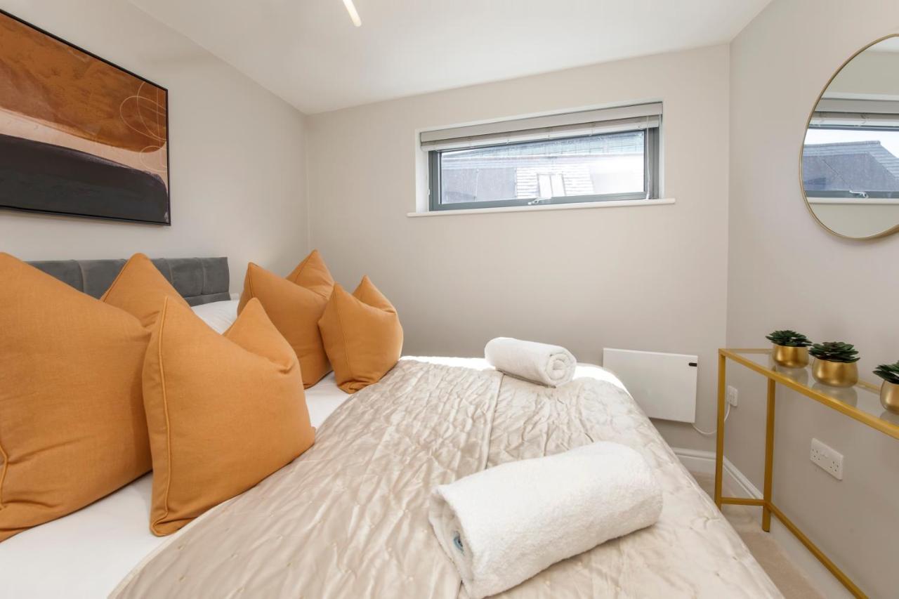 Crescent Court Modern And Luxurious Apartment *