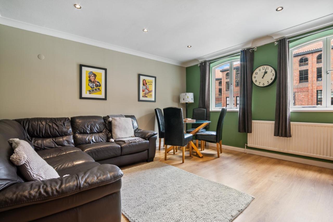 Apartment Lovely In - Pass The Keys