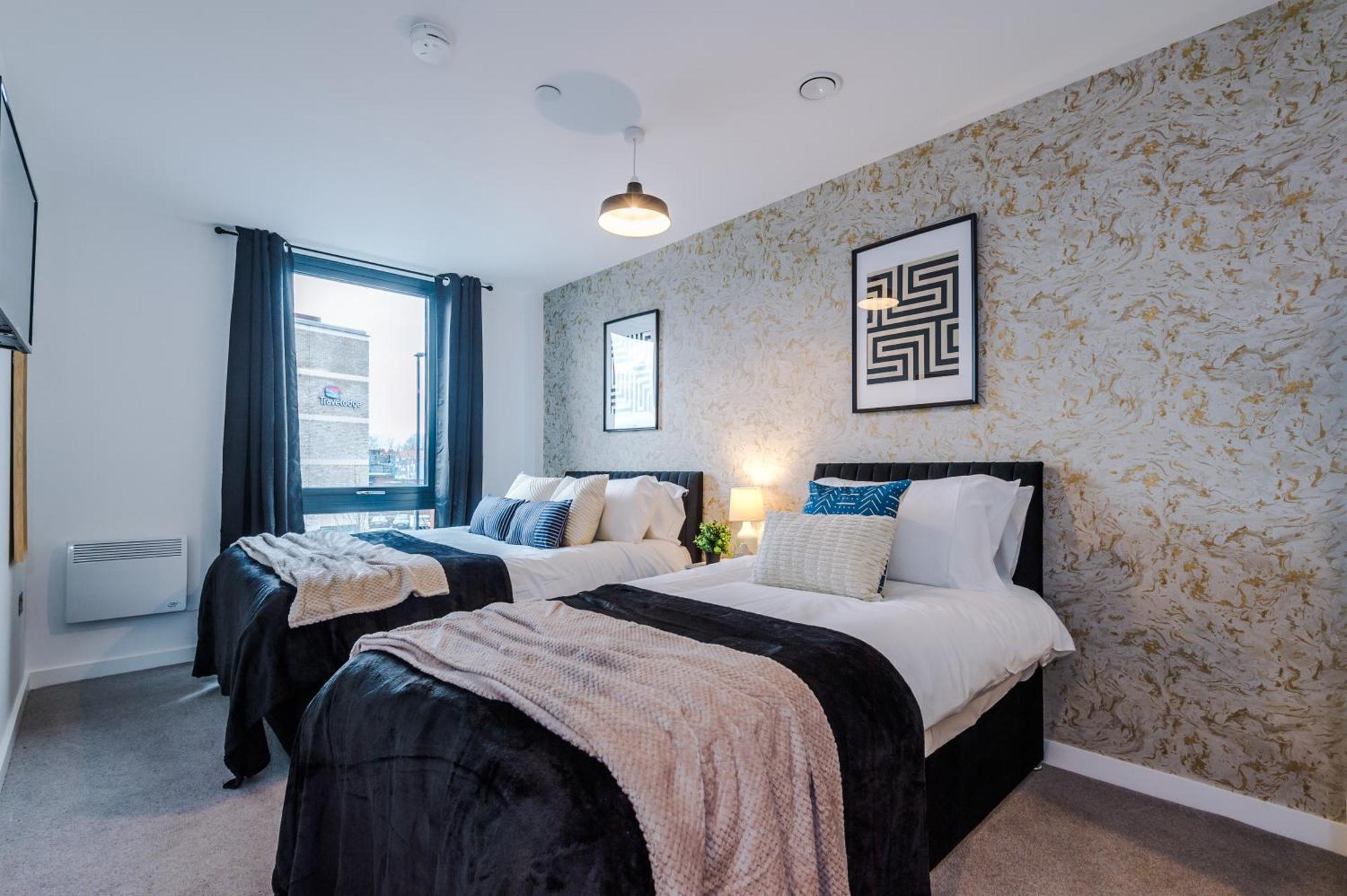 Icona 2 Apartment, With Free Onsite Gym And Secure Parking Apartment