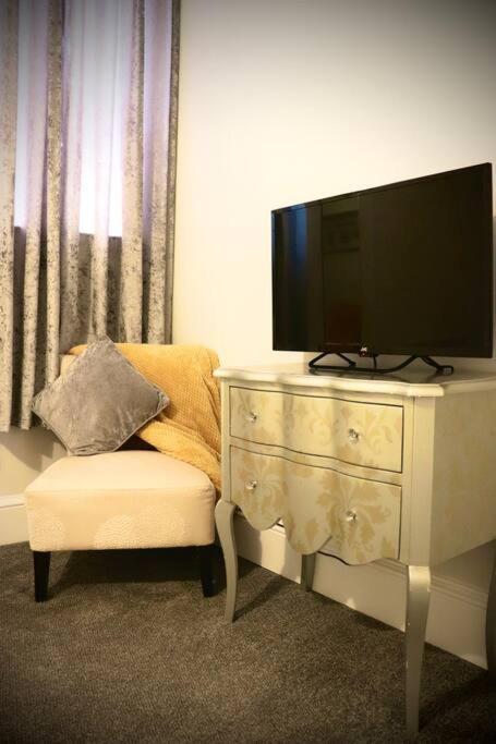 The Stuart - Spacious, Affordable, Centre