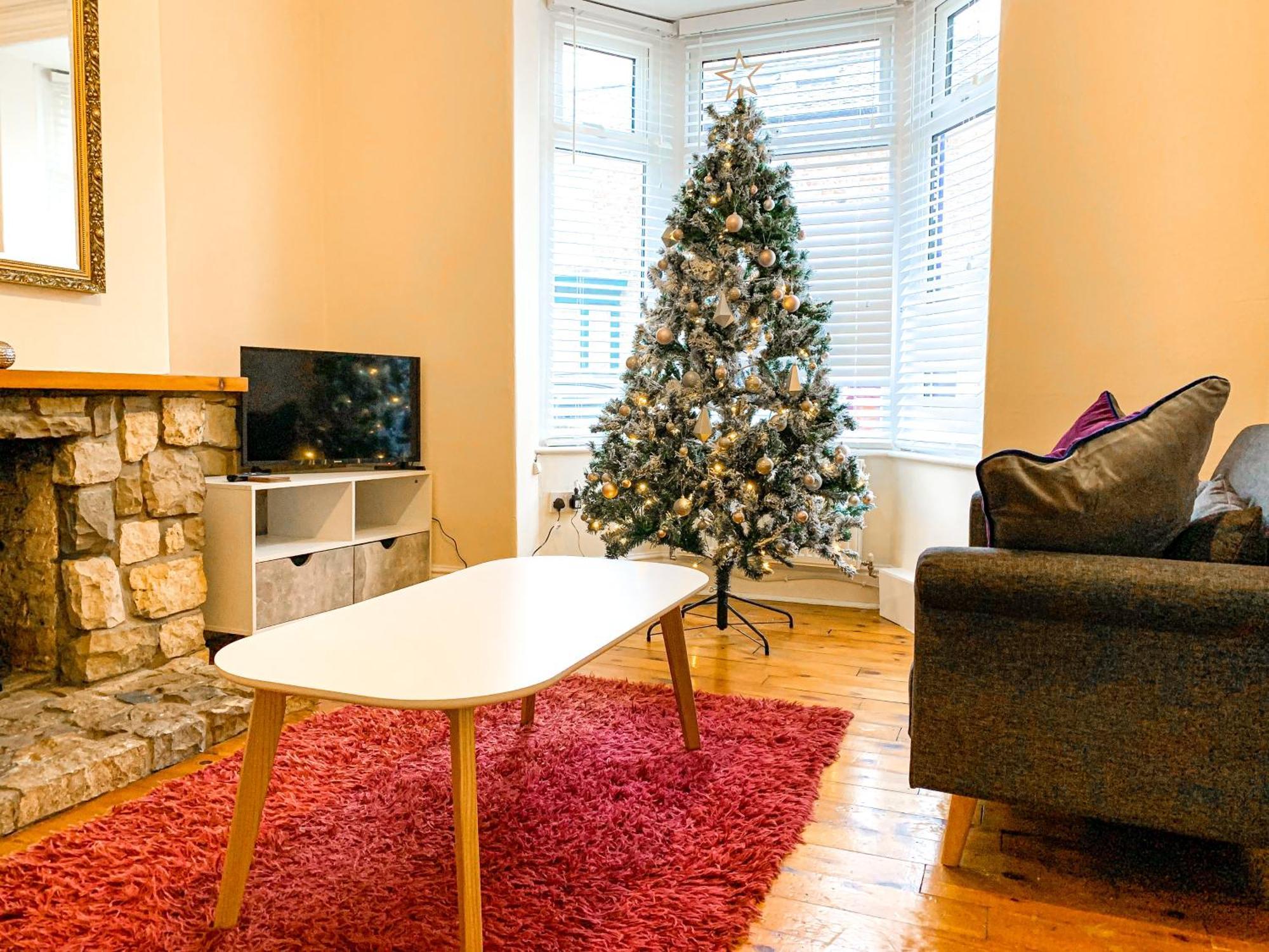 The Neville - Quaint Victorian With Free Parking Apartment York