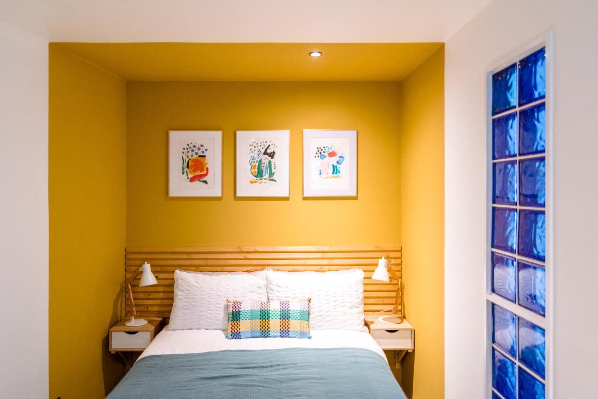 Apartment Unique, Stylish And Secluded Home, With Parking In The Heart Of Historic