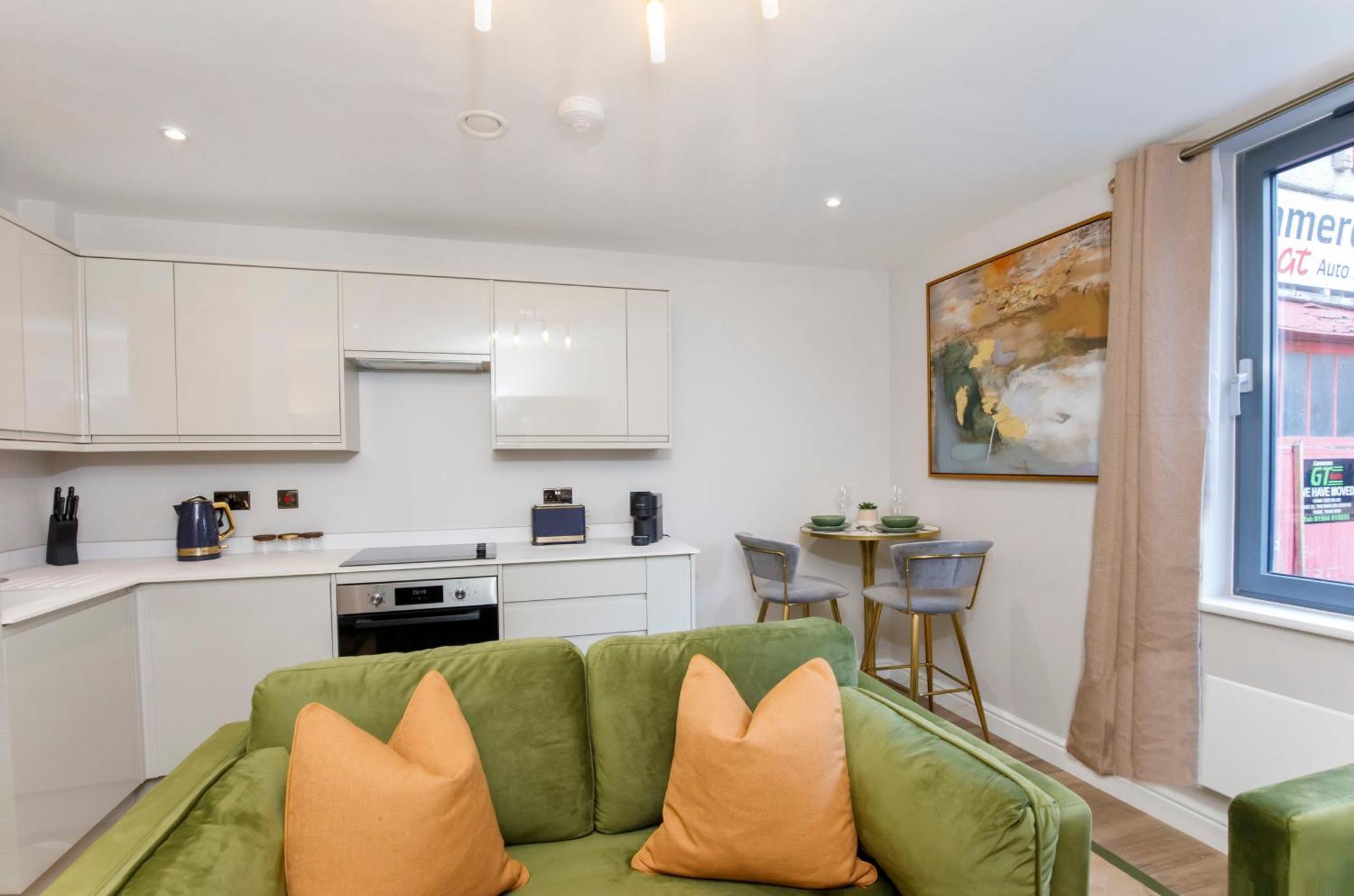 Crescent Court Modern And Luxurious Apartment *