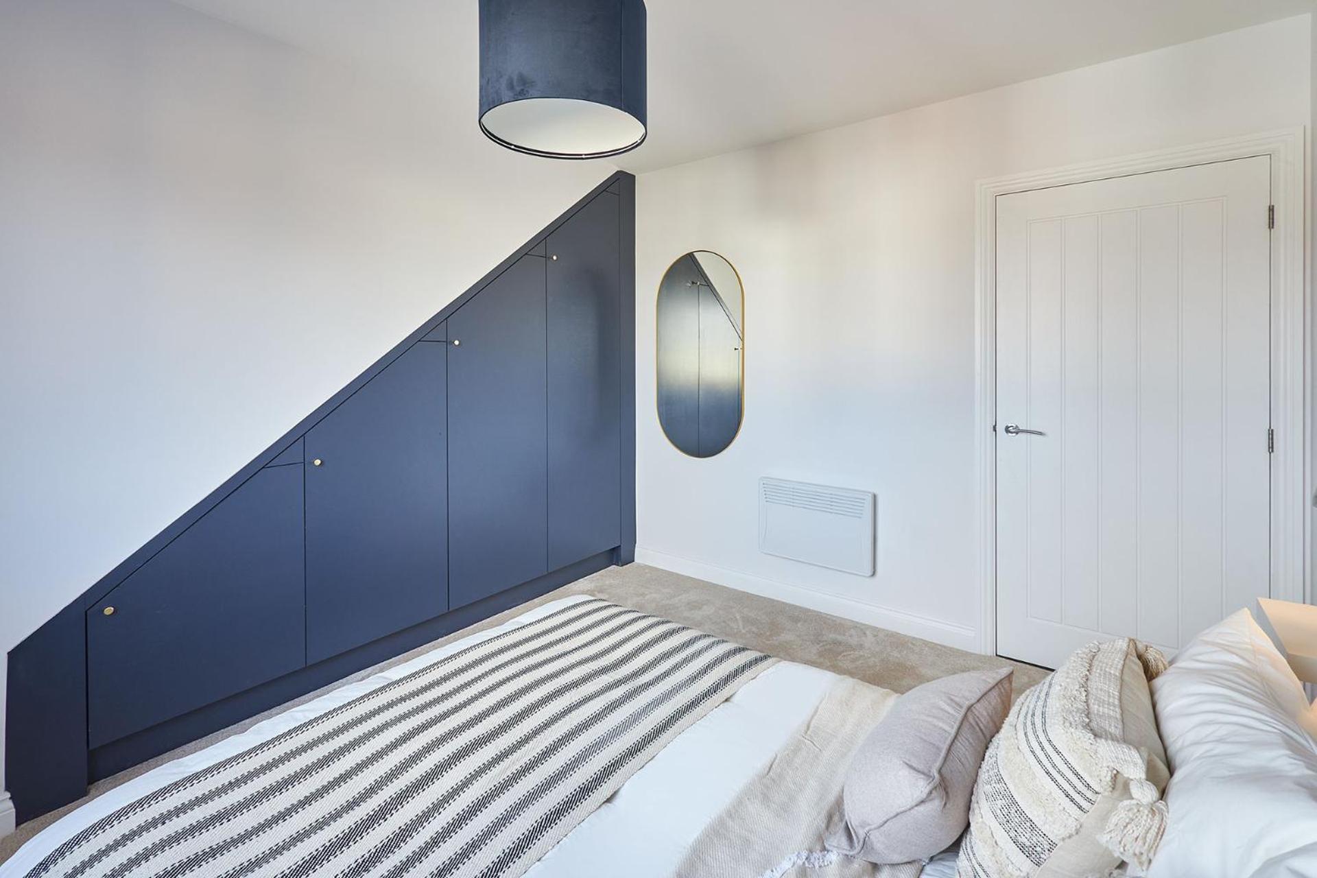 Apartment Host & - Fourth Avenue