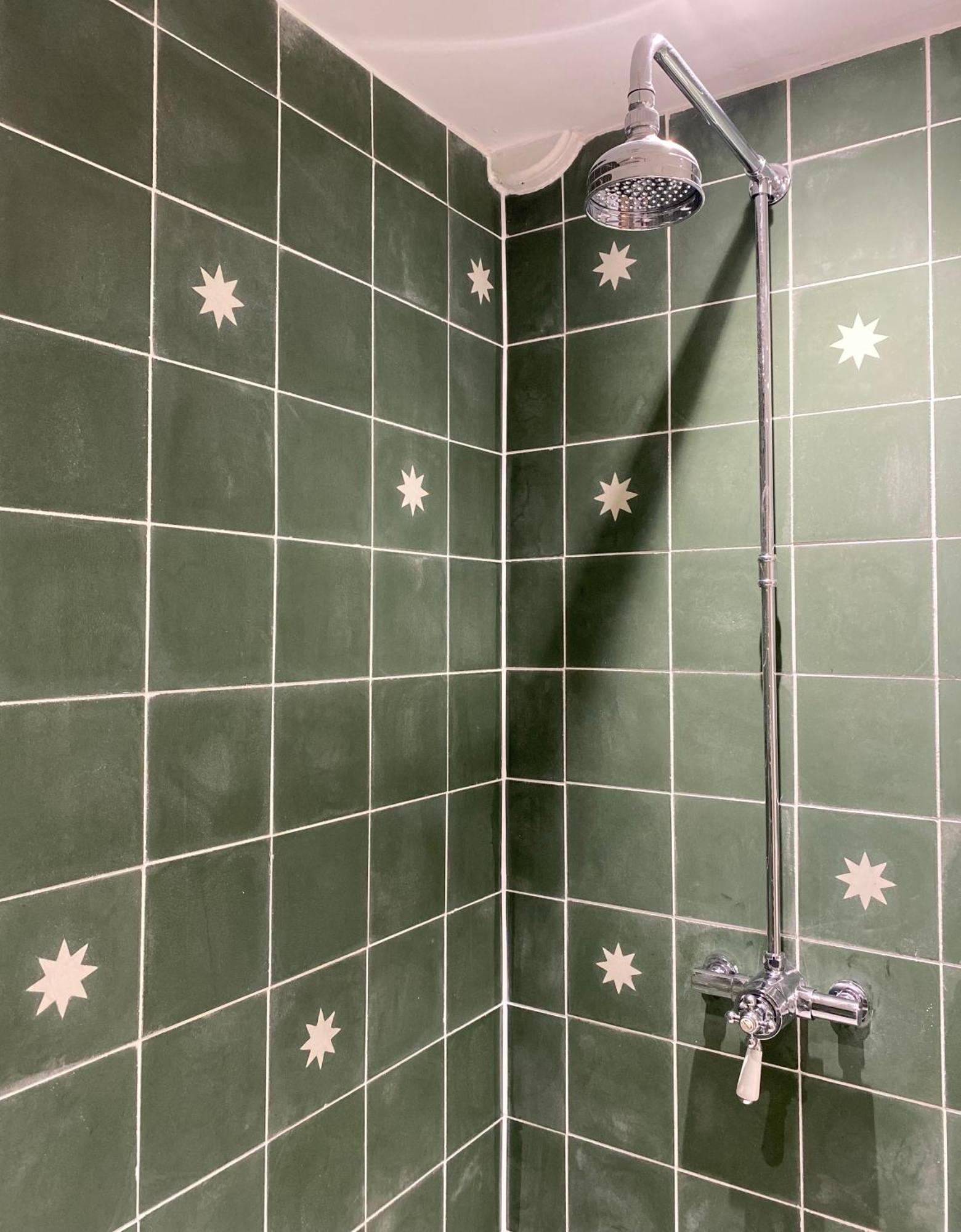 Apartment Victoria Bar Walls By Chateau Anna, - Free Parking York