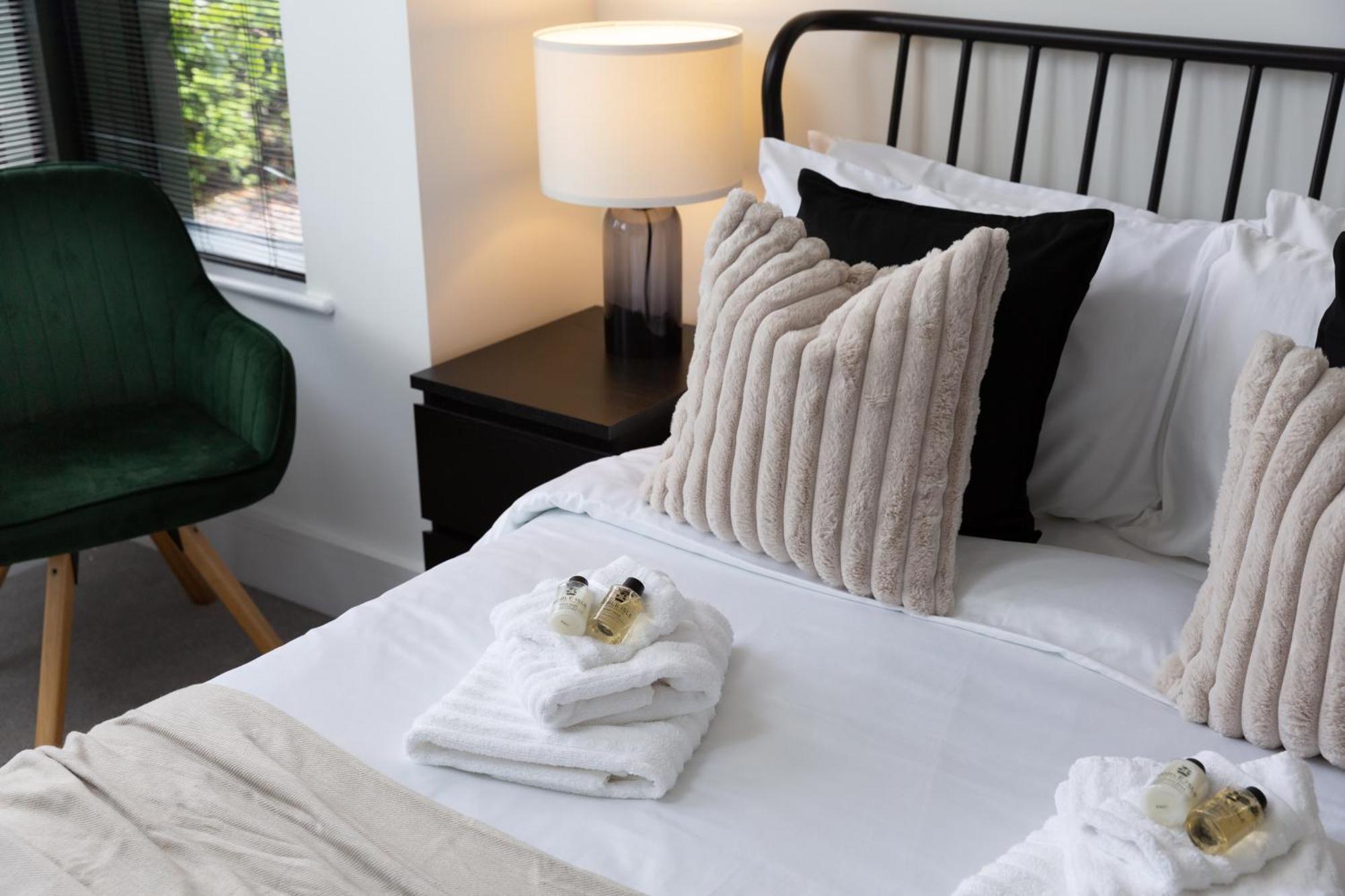Apartment London Mews, Modern - Sleeps 4