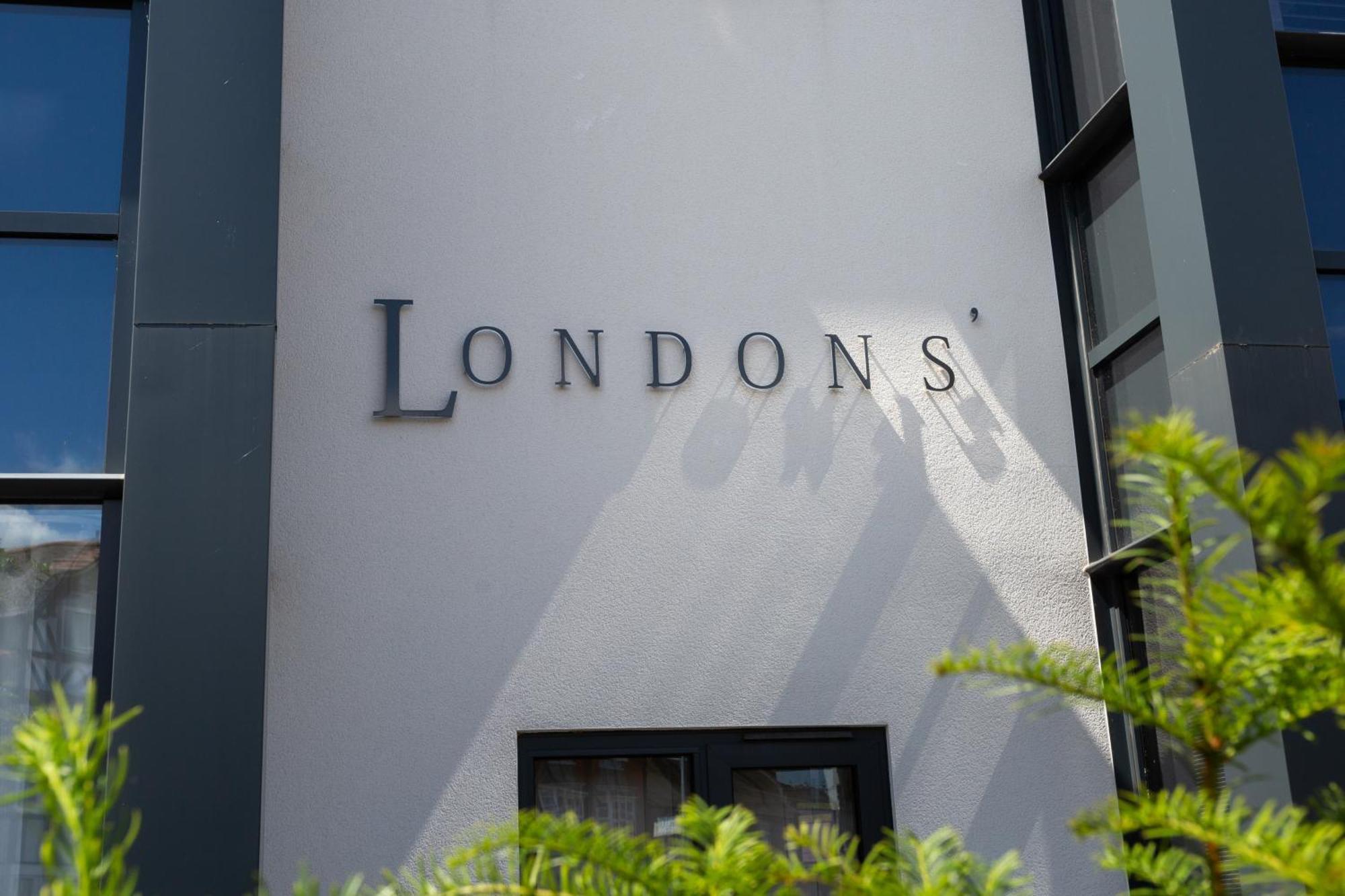 Apartment London Mews, Modern - Sleeps 4 *